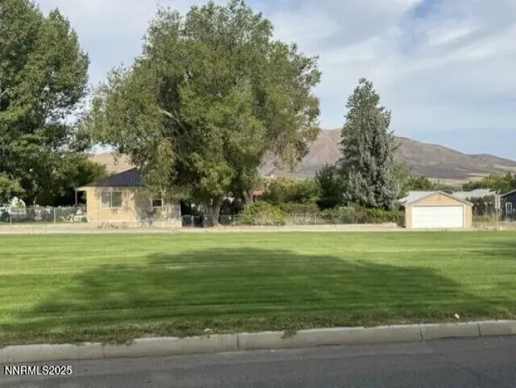 1385 Bridge, Winnemucca, Nevada 89445, 3 Bedrooms Bedrooms, ,1 BathroomBathrooms,Residential,Residential,Bridge,250058841