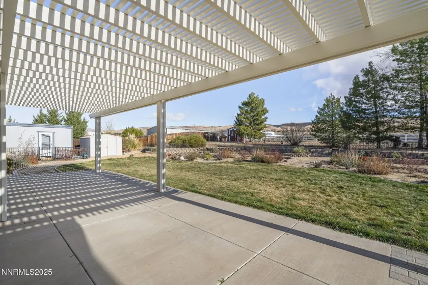 8570 Eaglenest, Sparks, Nevada 89436, 3 Bedrooms Bedrooms, ,3 BathroomsBathrooms,Residential,Residential,Eaglenest,250058845