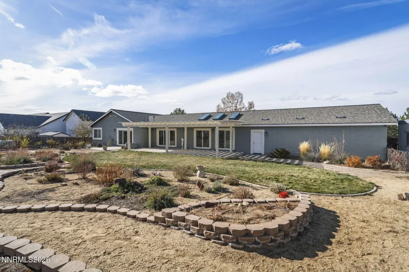 8570 Eaglenest, Sparks, Nevada 89436, 3 Bedrooms Bedrooms, ,3 BathroomsBathrooms,Residential,Residential,Eaglenest,250058845