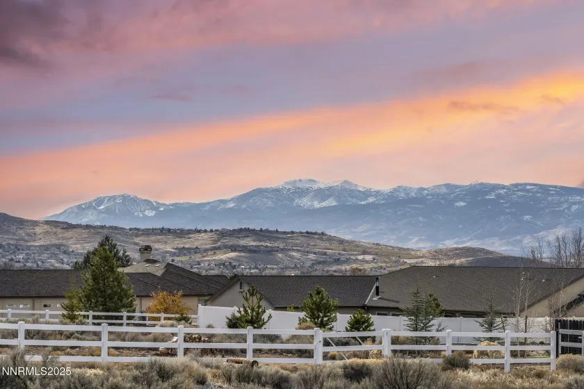 8570 Eaglenest, Sparks, Nevada 89436, 3 Bedrooms Bedrooms, ,3 BathroomsBathrooms,Residential,Residential,Eaglenest,250058845