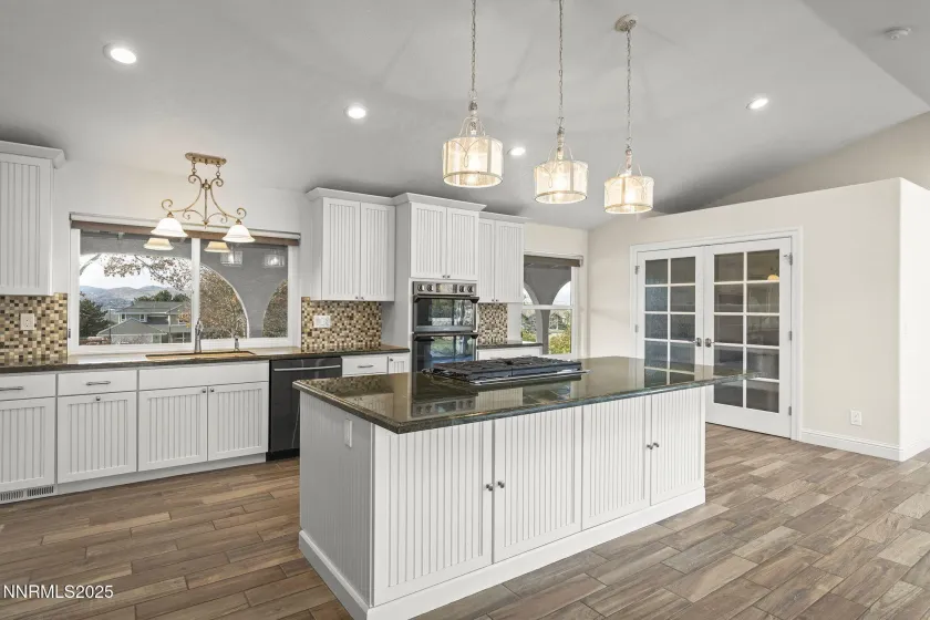 8570 Eaglenest, Sparks, Nevada 89436, 3 Bedrooms Bedrooms, ,3 BathroomsBathrooms,Residential,Residential,Eaglenest,250058845