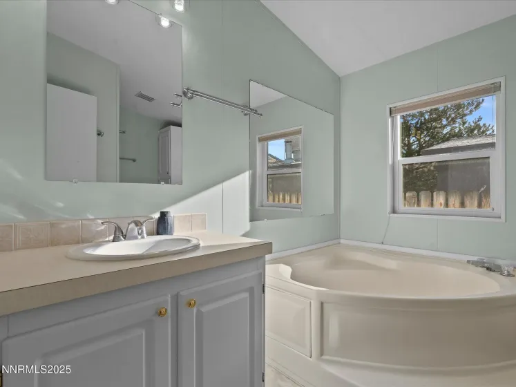 227 Walker, Gardnerville, Nevada 89410, 3 Bedrooms Bedrooms, ,2 BathroomsBathrooms,Residential,Residential,Walker,250058847