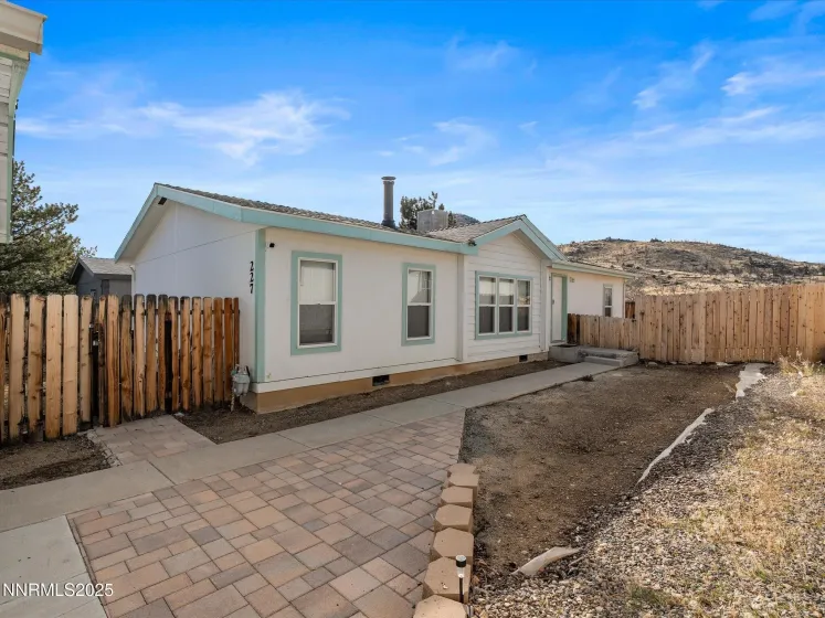 227 Walker, Gardnerville, Nevada 89410, 3 Bedrooms Bedrooms, ,2 BathroomsBathrooms,Residential,Residential,Walker,250058847