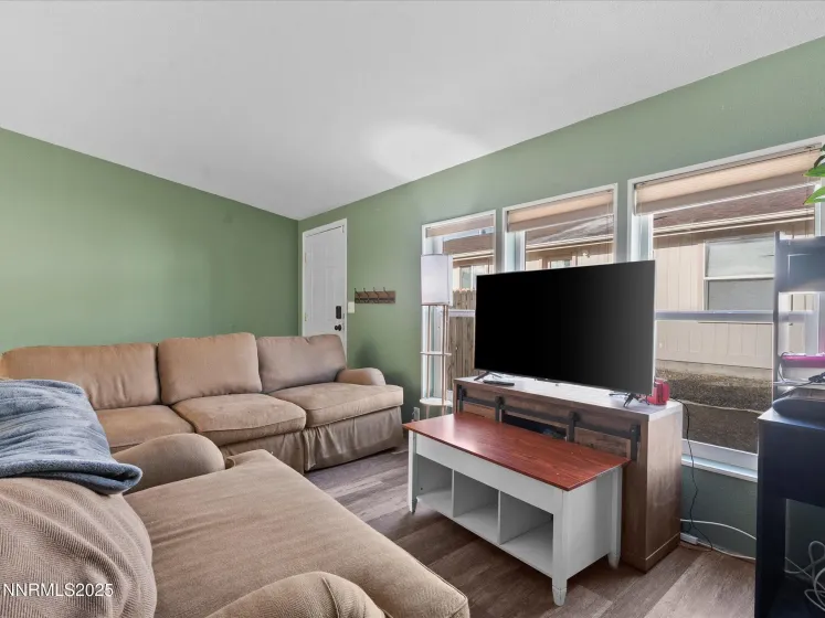 227 Walker, Gardnerville, Nevada 89410, 3 Bedrooms Bedrooms, ,2 BathroomsBathrooms,Residential,Residential,Walker,250058847