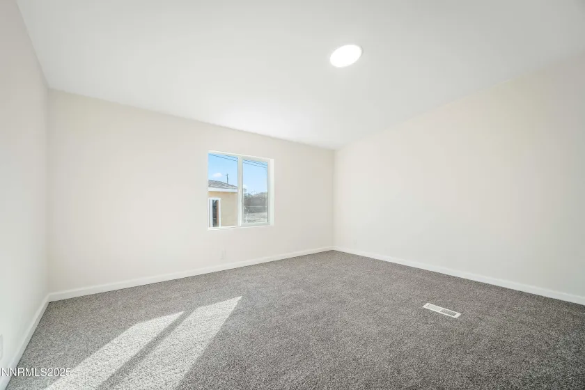 4688 Leonesio, Sun Valley, Nevada 89433, 3 Bedrooms Bedrooms, ,2 BathroomsBathrooms,Residential,Residential,Leonesio,250058856