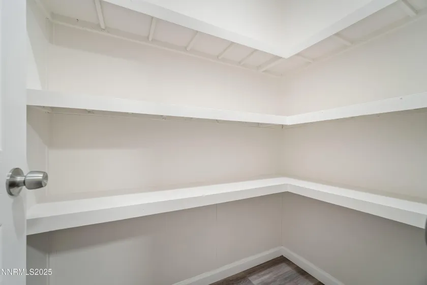 4688 Leonesio, Sun Valley, Nevada 89433, 3 Bedrooms Bedrooms, ,2 BathroomsBathrooms,Residential,Residential,Leonesio,250058856