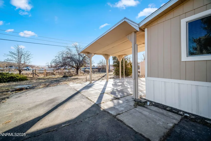 4688 Leonesio, Sun Valley, Nevada 89433, 3 Bedrooms Bedrooms, ,2 BathroomsBathrooms,Residential,Residential,Leonesio,250058856