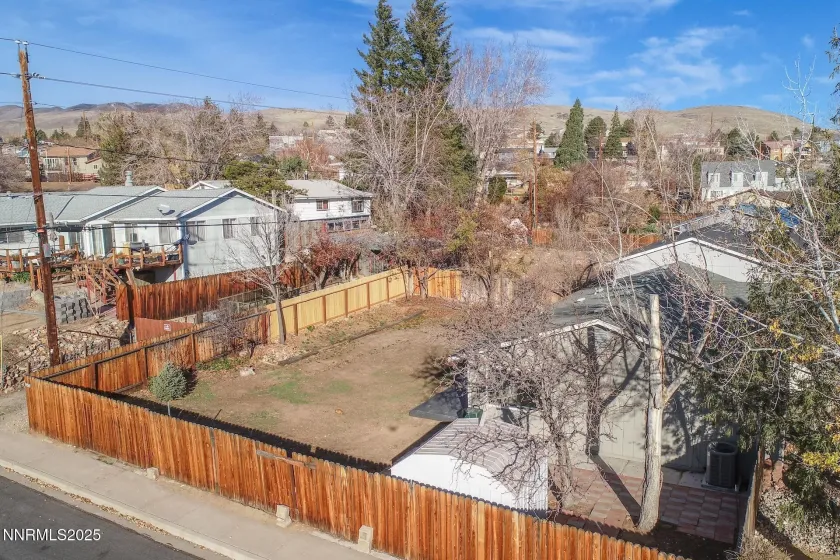 1605 Alamo, Reno, Nevada 89503, 3 Bedrooms Bedrooms, ,2 BathroomsBathrooms,Residential,Residential,Alamo,250058854