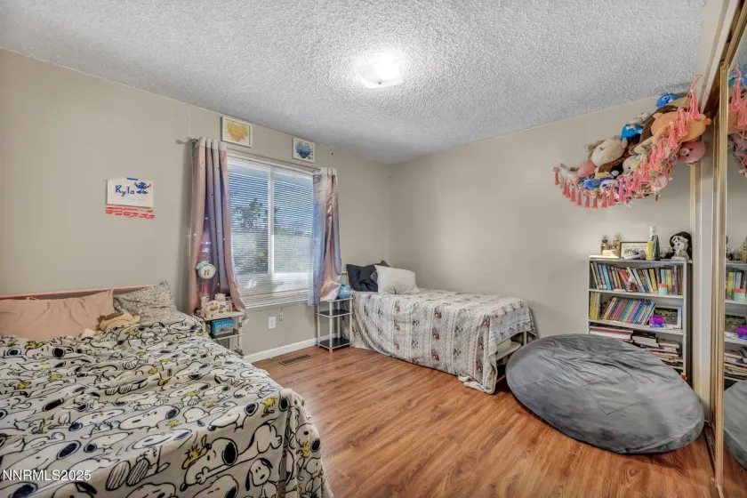 914 Glen Martin, Sparks, Nevada 89434, 4 Bedrooms Bedrooms, ,2 BathroomsBathrooms,Residential,Residential,Glen Martin,250058855