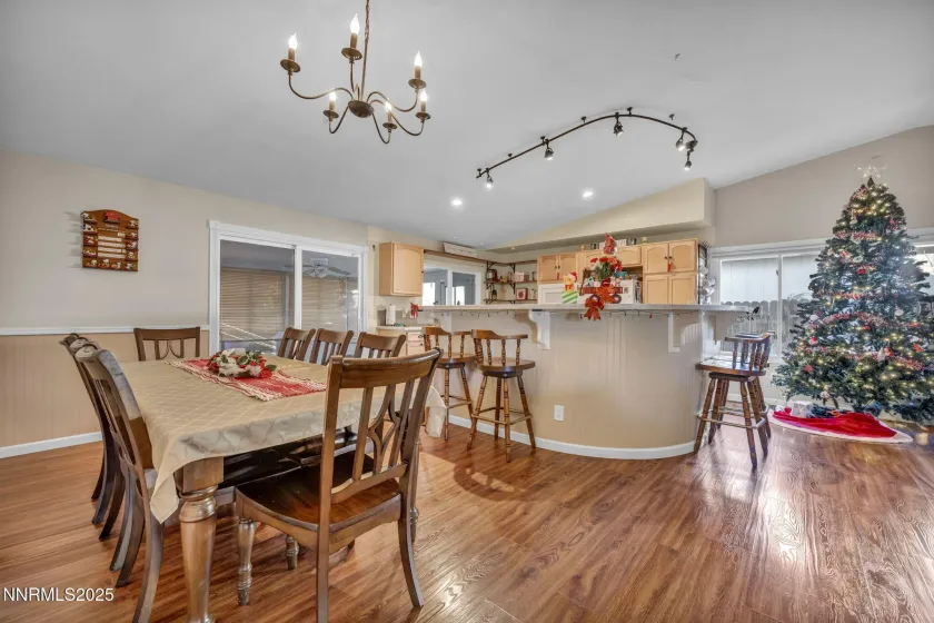 914 Glen Martin, Sparks, Nevada 89434, 4 Bedrooms Bedrooms, ,2 BathroomsBathrooms,Residential,Residential,Glen Martin,250058855