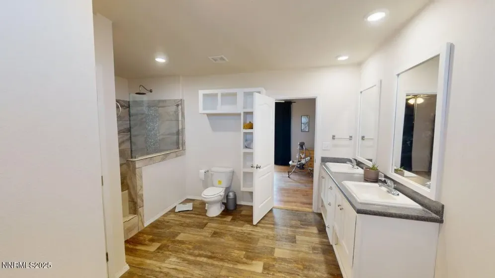 1930 Moccasin, Battle Mountain, Nevada 89820, 4 Bedrooms Bedrooms, ,2 BathroomsBathrooms,Residential,Residential,Moccasin,250058858