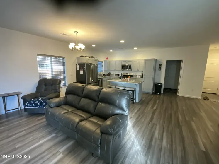 2525 Verona, Fallon, Nevada 89406, 3 Bedrooms Bedrooms, ,2 BathroomsBathrooms,Residential,Residential,Verona,250056768