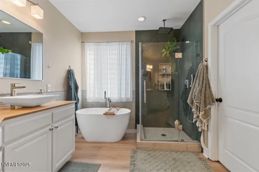 2968 Fox Trail, Reno, Nevada 89523, 4 Bedrooms Bedrooms, ,3 BathroomsBathrooms,Residential,Residential,Fox Trail,250058871