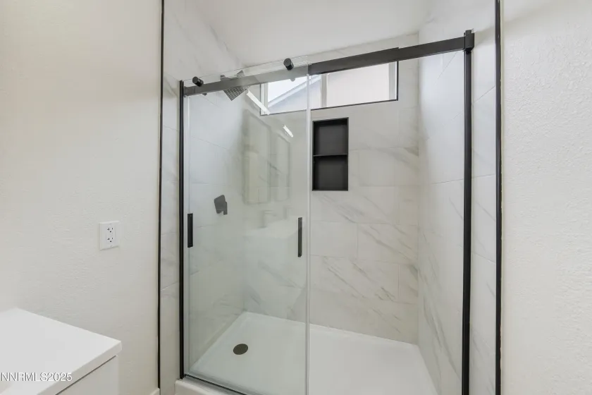 8561 Malibu, Reno, Nevada 89506, 3 Bedrooms Bedrooms, ,2 BathroomsBathrooms,Residential,Residential,Malibu,250058873