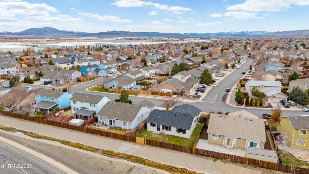 8561 Malibu, Reno, Nevada 89506, 3 Bedrooms Bedrooms, ,2 BathroomsBathrooms,Residential,Residential,Malibu,250058873