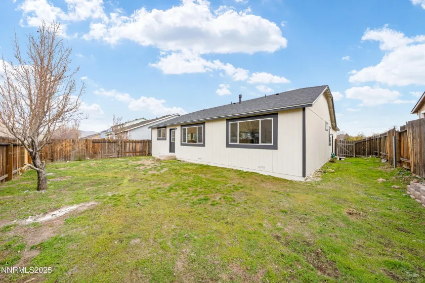 8561 Malibu, Reno, Nevada 89506, 3 Bedrooms Bedrooms, ,2 BathroomsBathrooms,Residential,Residential,Malibu,250058873