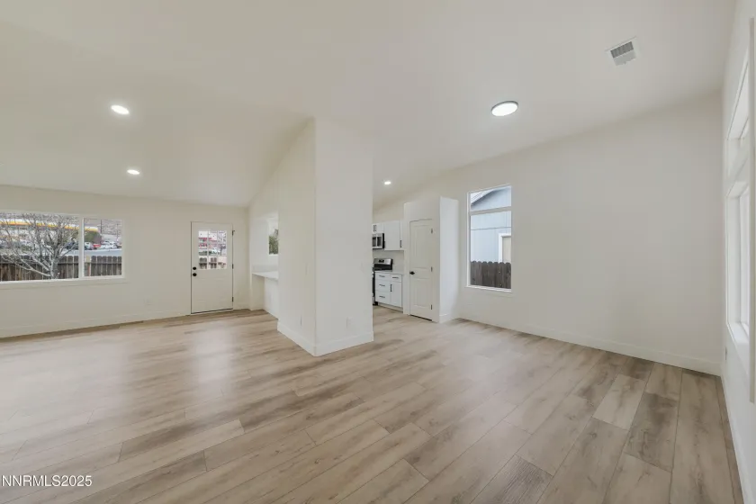 8561 Malibu, Reno, Nevada 89506, 3 Bedrooms Bedrooms, ,2 BathroomsBathrooms,Residential,Residential,Malibu,250058873