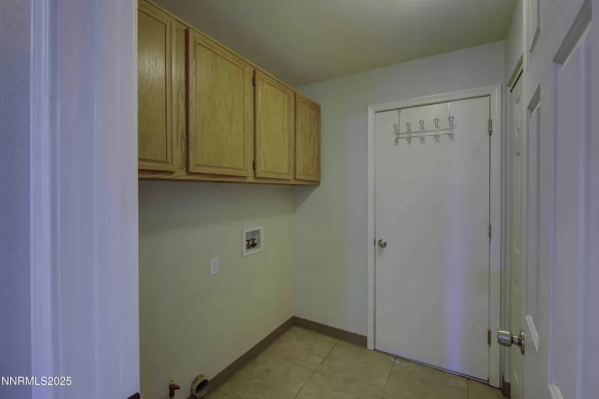 5559 Cornflower, Sun Valley, Nevada 89433, 3 Bedrooms Bedrooms, ,2 BathroomsBathrooms,Residential,Residential,Cornflower,250058875