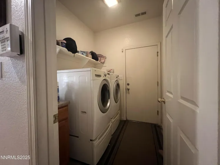 1445 Mountain Rose, Fernley, Nevada 89408, 4 Bedrooms Bedrooms, ,2 BathroomsBathrooms,Residential,Residential,Mountain Rose,250058877