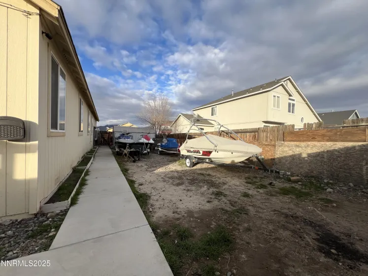 1445 Mountain Rose, Fernley, Nevada 89408, 4 Bedrooms Bedrooms, ,2 BathroomsBathrooms,Residential,Residential,Mountain Rose,250058877