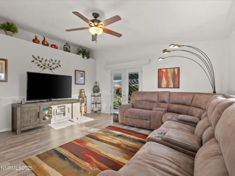 17634 Georgetown, Reno, Nevada 89508, 3 Bedrooms Bedrooms, ,2 BathroomsBathrooms,Residential,Residential,Georgetown,250058879