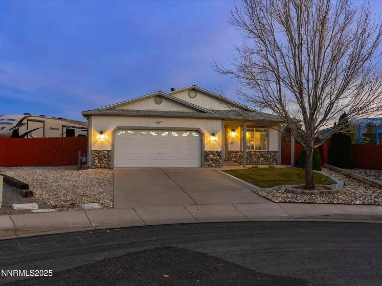 17634 Georgetown, Reno, Nevada 89508, 3 Bedrooms Bedrooms, ,2 BathroomsBathrooms,Residential,Residential,Georgetown,250058879