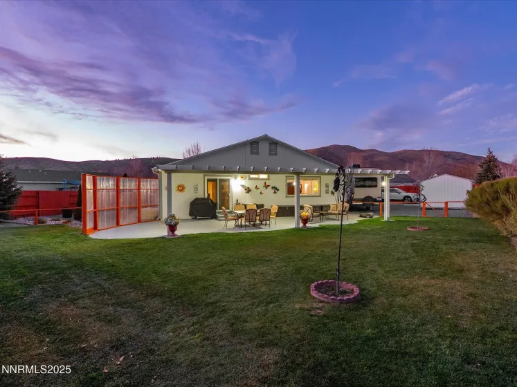 17634 Georgetown, Reno, Nevada 89508, 3 Bedrooms Bedrooms, ,2 BathroomsBathrooms,Residential,Residential,Georgetown,250058879