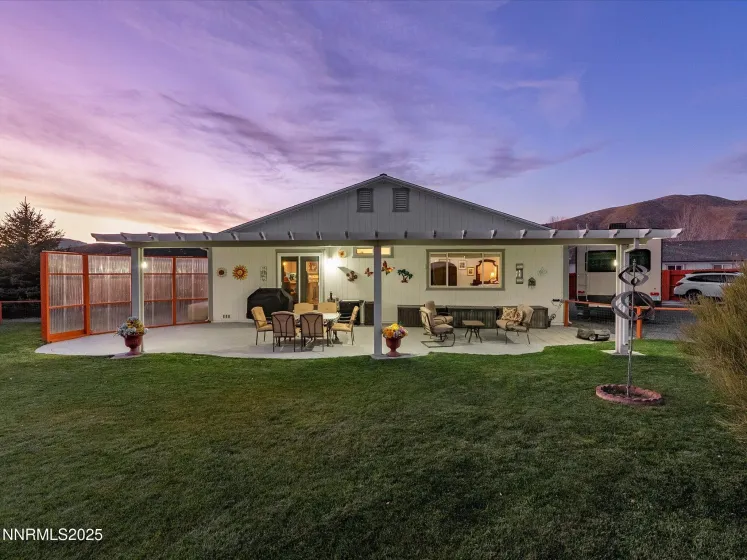 17634 Georgetown, Reno, Nevada 89508, 3 Bedrooms Bedrooms, ,2 BathroomsBathrooms,Residential,Residential,Georgetown,250058879