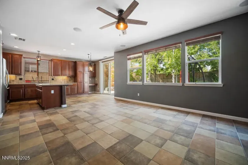 10735 Copper Lake, Reno, Nevada 89521, 4 Bedrooms Bedrooms, ,3 BathroomsBathrooms,Residential,Residential,Copper Lake,250056864