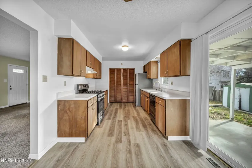 513 Fourth, Carson City, Nevada 89703, 3 Bedrooms Bedrooms, ,2 BathroomsBathrooms,Residential,Residential,Fourth,250058883