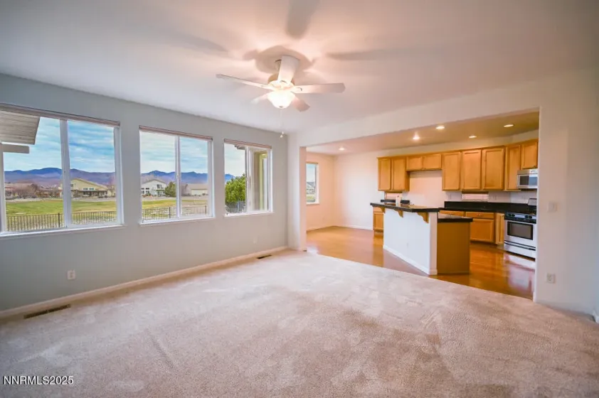 812 Ballybunion, Dayton, Nevada 89403, 4 Bedrooms Bedrooms, ,3 BathroomsBathrooms,Residential,Residential,Ballybunion,250058884