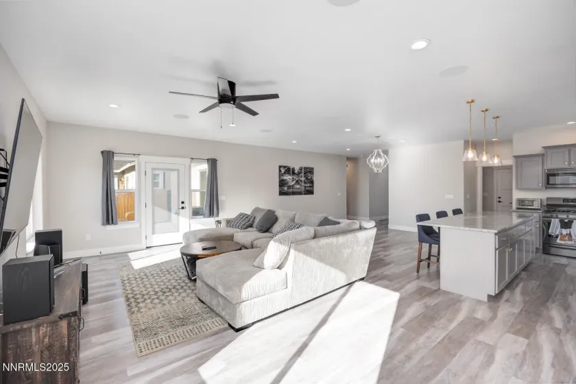 751 Colorado, Fallon, Nevada 89406, 3 Bedrooms Bedrooms, ,2 BathroomsBathrooms,Residential,Residential,Colorado,250058885