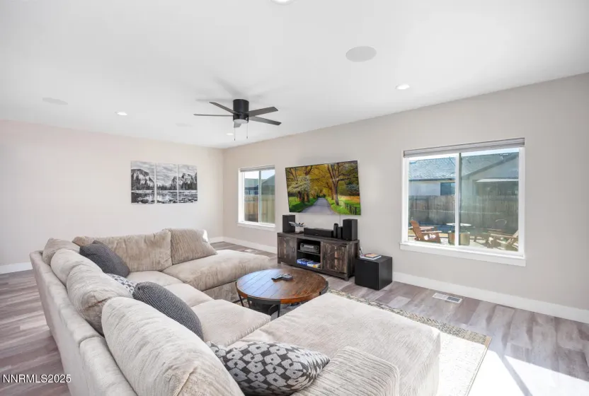 751 Colorado, Fallon, Nevada 89406, 3 Bedrooms Bedrooms, ,2 BathroomsBathrooms,Residential,Residential,Colorado,250058885