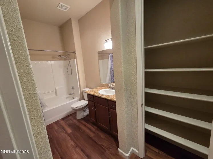 1131 Monterra, Minden, Nevada 89423, 4 Bedrooms Bedrooms, ,4 BathroomsBathrooms,Residential,Residential,Monterra,250058887