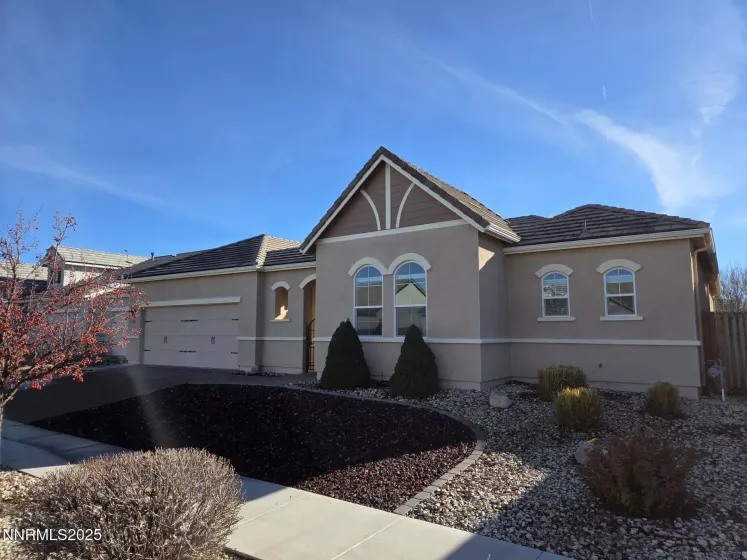 1131 Monterra, Minden, Nevada 89423, 4 Bedrooms Bedrooms, ,4 BathroomsBathrooms,Residential,Residential,Monterra,250058887
