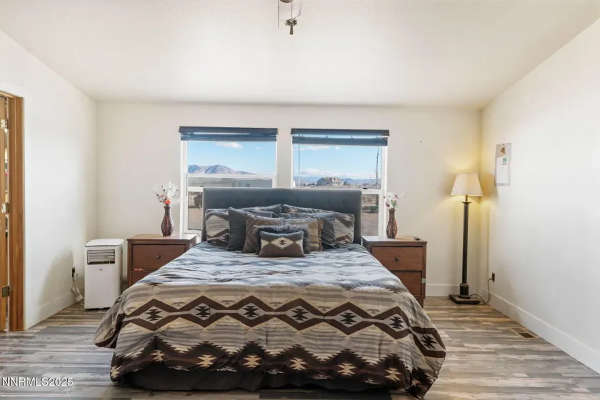 10 Burke, Wellington, Nevada 89444, 3 Bedrooms Bedrooms, ,2 BathroomsBathrooms,Residential,Residential,Burke,250058889