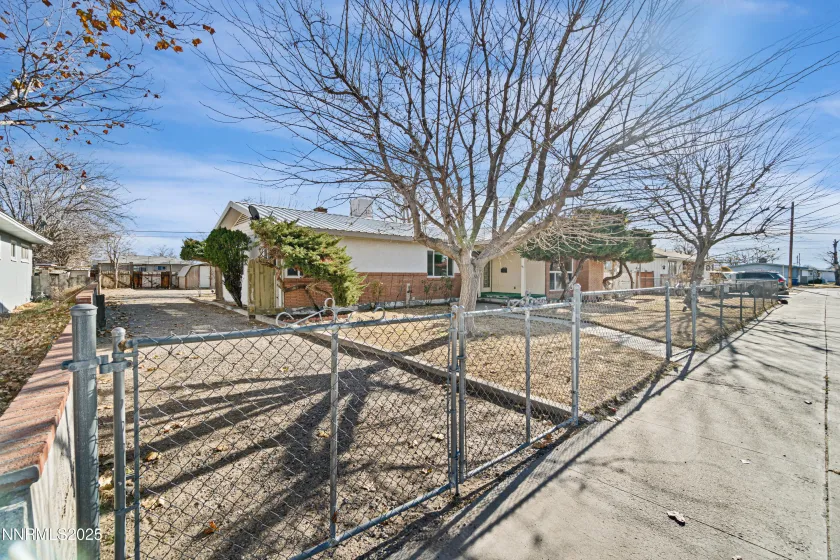 475 Bailey, Fallon, Nevada 89406, 3 Bedrooms Bedrooms, ,2 BathroomsBathrooms,Residential,Residential,Bailey,250058893