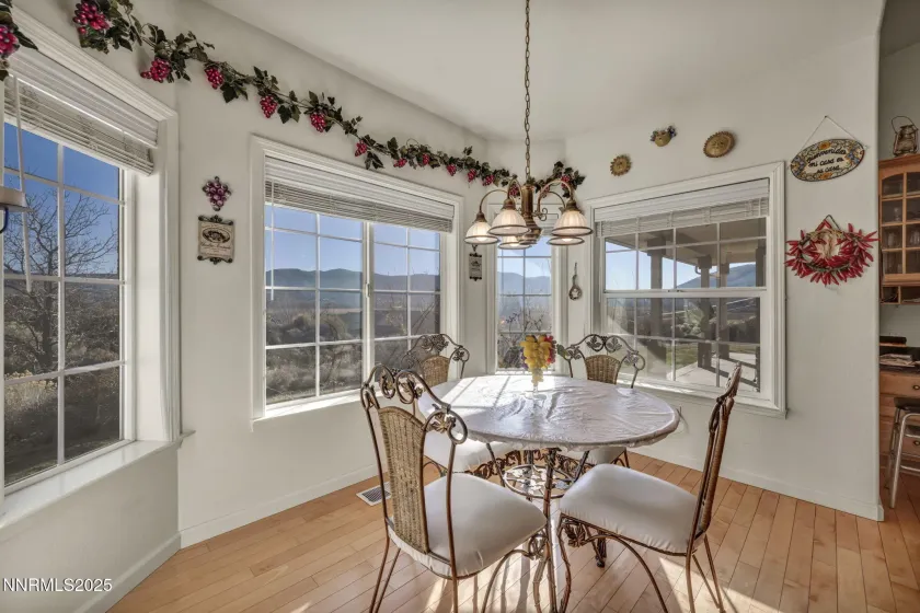 1160 Eagle, Carson City, Nevada 89701, 3 Bedrooms Bedrooms, ,2 BathroomsBathrooms,Residential,Residential,Eagle,250058901