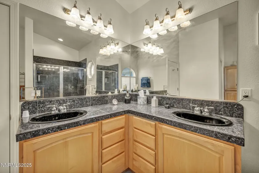 1160 Eagle, Carson City, Nevada 89701, 3 Bedrooms Bedrooms, ,2 BathroomsBathrooms,Residential,Residential,Eagle,250058901