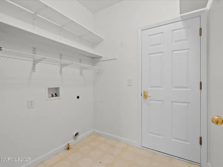 805 Sauvignon, Reno, Nevada 89506, 4 Bedrooms Bedrooms, ,2 BathroomsBathrooms,Residential,Residential,Sauvignon,250058900