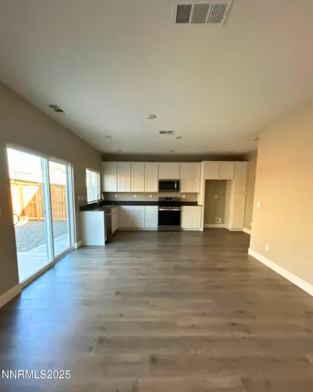 7976 Corundum, Sparks, Nevada 89436, 4 Bedrooms Bedrooms, ,3 BathroomsBathrooms,Residential Lease,Manufactured,Corundum,250058903