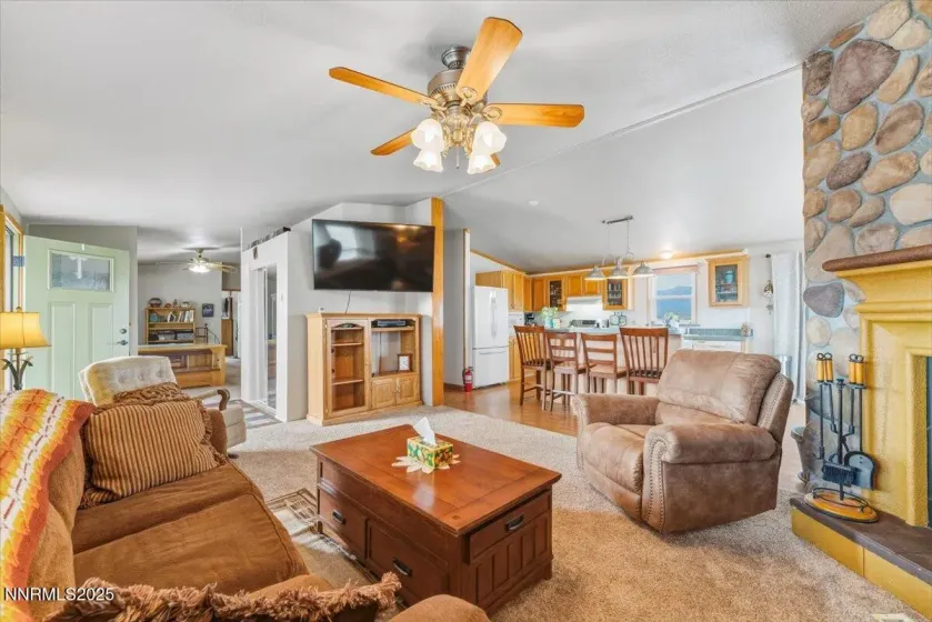 6145 Empey, Stagecoach, Nevada 89429, 3 Bedrooms Bedrooms, ,2 BathroomsBathrooms,Residential,Residential,Empey,250058904