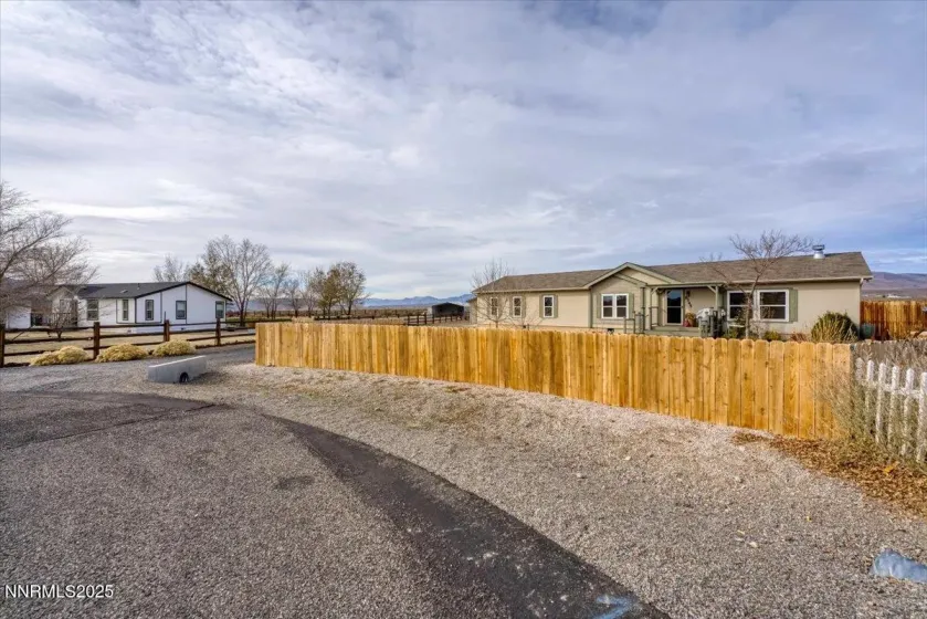 6145 Empey, Stagecoach, Nevada 89429, 3 Bedrooms Bedrooms, ,2 BathroomsBathrooms,Residential,Residential,Empey,250058904