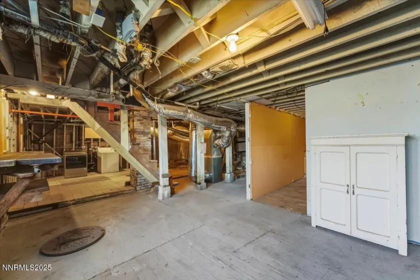 1140 The Strand, Reno, Nevada 89503, 2 Bedrooms Bedrooms, ,1 BathroomBathrooms,Residential,Residential,The Strand,250058905