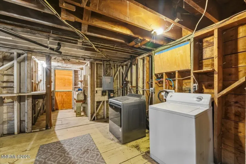 1140 The Strand, Reno, Nevada 89503, 2 Bedrooms Bedrooms, ,1 BathroomBathrooms,Residential,Residential,The Strand,250058905