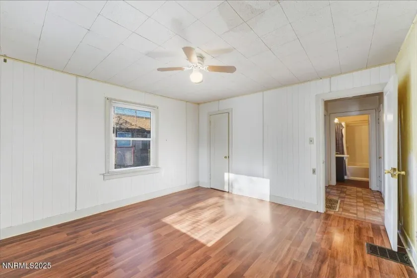 1140 The Strand, Reno, Nevada 89503, 2 Bedrooms Bedrooms, ,1 BathroomBathrooms,Residential,Residential,The Strand,250058905