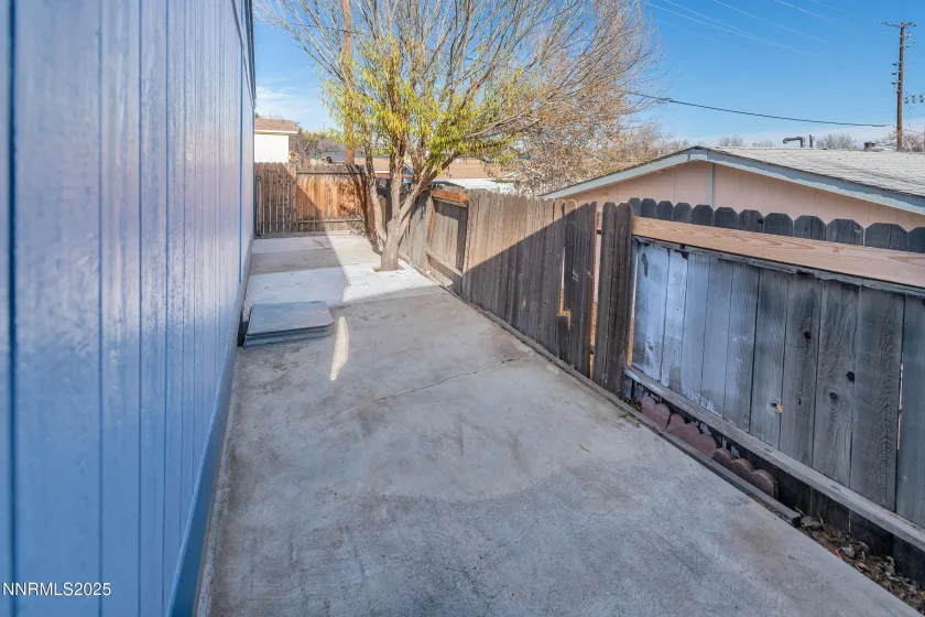 2650 Daffodil, Reno, Nevada 89512, 3 Bedrooms Bedrooms, ,2 BathroomsBathrooms,Residential,Residential,Daffodil,250058906