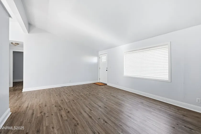 2650 Daffodil, Reno, Nevada 89512, 3 Bedrooms Bedrooms, ,2 BathroomsBathrooms,Residential,Residential,Daffodil,250058906