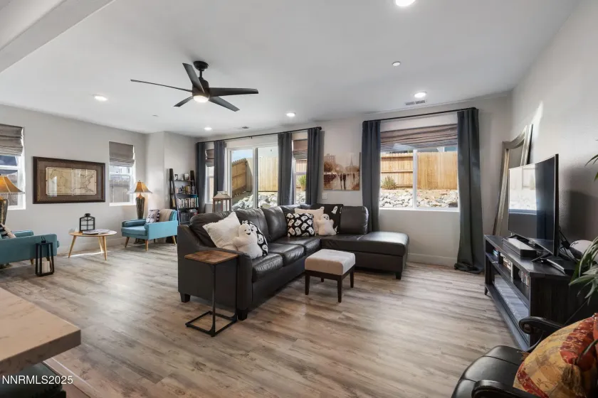 3604 Pulsar, Carson City, Nevada 89705, 3 Bedrooms Bedrooms, ,3 BathroomsBathrooms,Residential,Residential,Pulsar,250058910