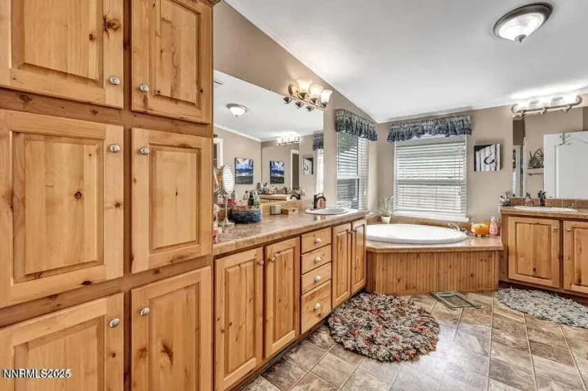 2505 Baines, Winnemucca, Nevada 89445, 5 Bedrooms Bedrooms, ,3 BathroomsBathrooms,Farm & Ranch,Residential,Baines,250058913